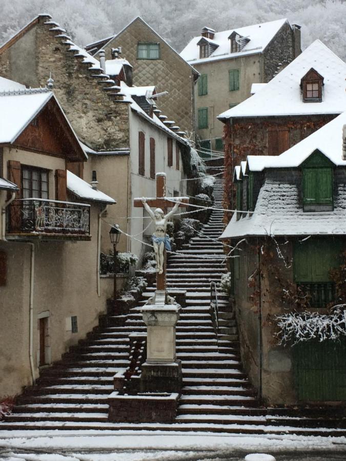 Cierp Les Deux Rives B&B 외부 사진